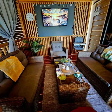 Mobile Dea Tatil Evi Drage