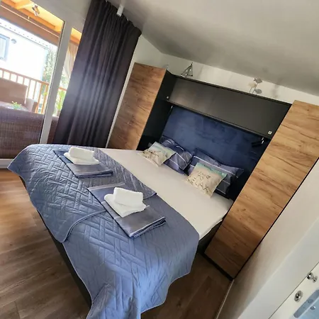 Mobile Dea Holiday home Drage