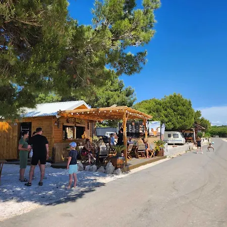 Holiday home Mobile Dea *